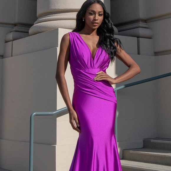NEW LONG MERMAID SLEEVELESS DRESS WITH V-NECKLINE AND RUCHED WAISTLINE AC 370-1 - Picture 3 of 8